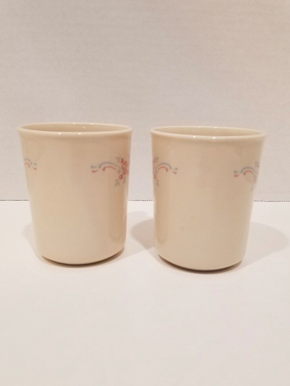 Corelle English Breakfast Mugs, set of 2, EUC - Picture 3 of 14